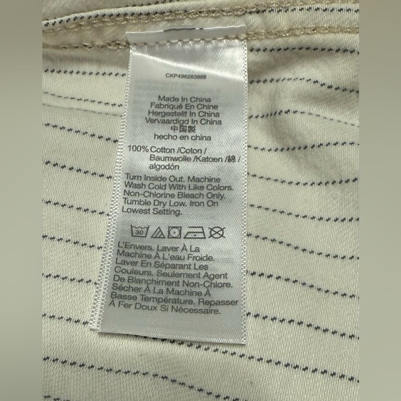 Madewell Denim Classic Button-Up Shirt in Pinstripe NWOT - Picture 10 of 13